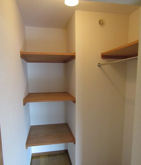 収納　同タイプの別部屋