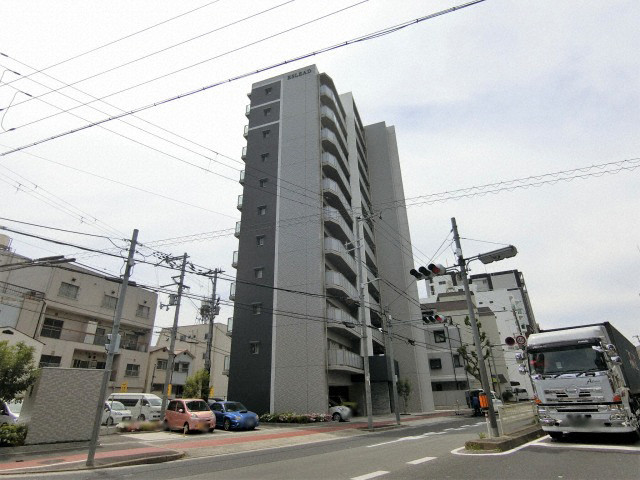 建物外観　外観は落ち着いています