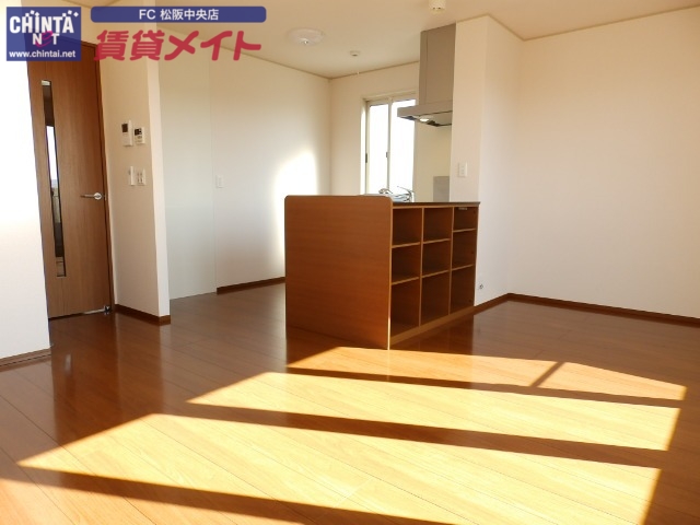 居室・リビング　同型タイプ参考写真