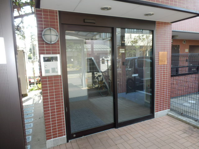 エントランス　オートロック