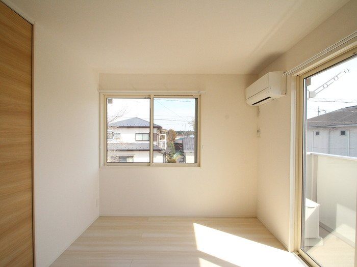 その他部屋・スペース　日当たり良好の明るいお部屋♪
