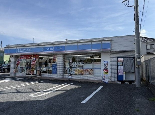コンビニ　ローソン桶川神明１丁目店（コンビニ）まで600m
