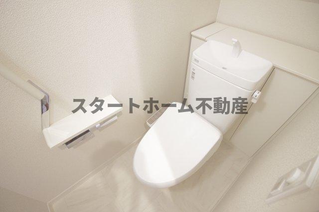 トイレ　トイレもきれいです