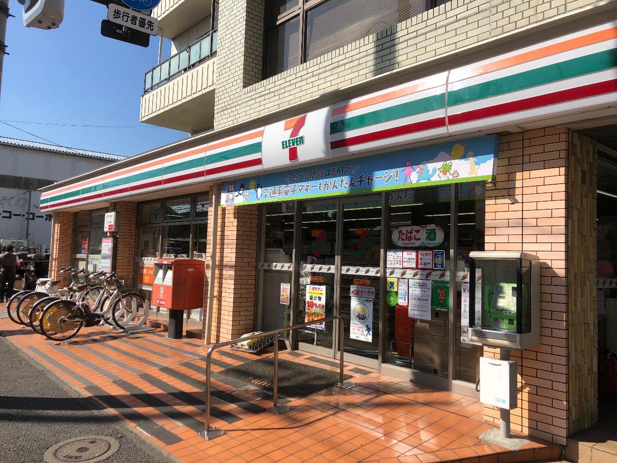 コンビニ　セブンイレブン杉並上井草3丁目店（コンビニ）まで499m