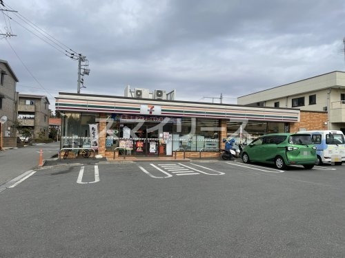 コンビニ　セブンイレブン 我孫子柴崎台2丁目店（コンビニ）まで649m