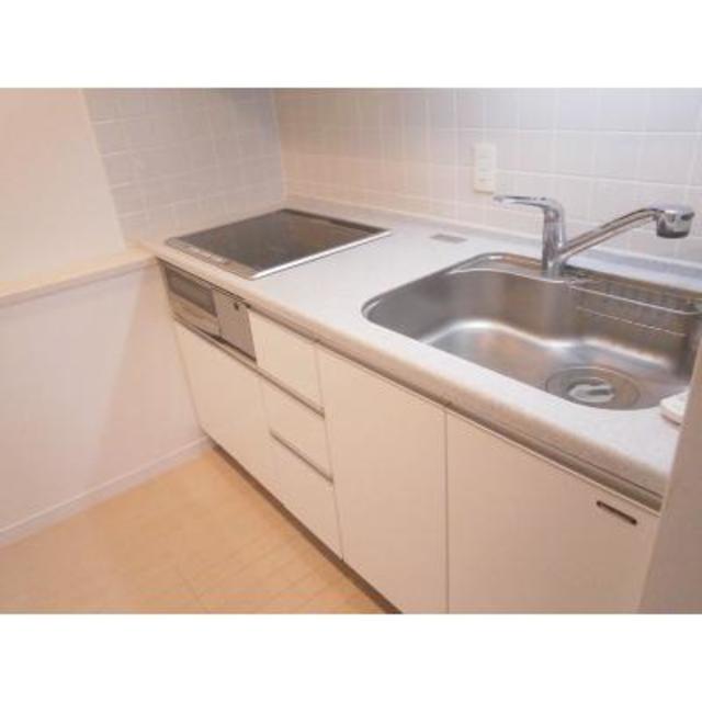 キッチン　※写真は同タイプ住戸です。