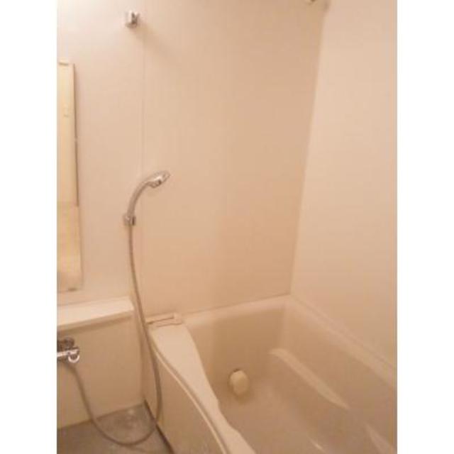 バス・シャワールーム　※写真は同タイプ住戸です。