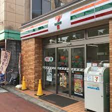 コンビニ　セブンイレブン通町店（コンビニ）まで107m