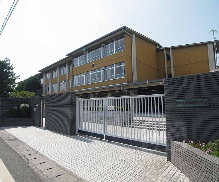 小学校　桂徳小学校（小学校）まで600m