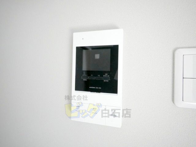 セキュリティ　モニター付きインターホン完備しています♪