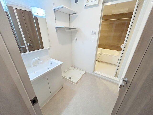 洗面設備　忙しい朝には欠かせない洗面所です