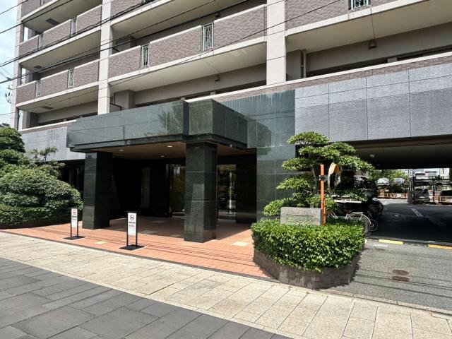 エントランス　エントランス部分