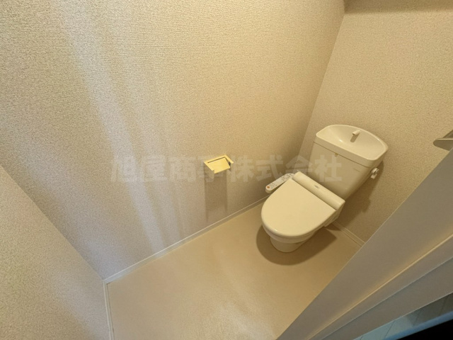 ハイムエンジェルホワイトのトイレ写真