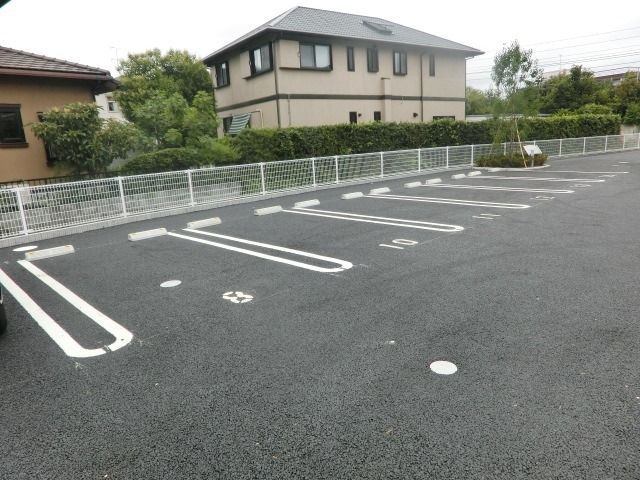 駐車場　敷地内駐車場です