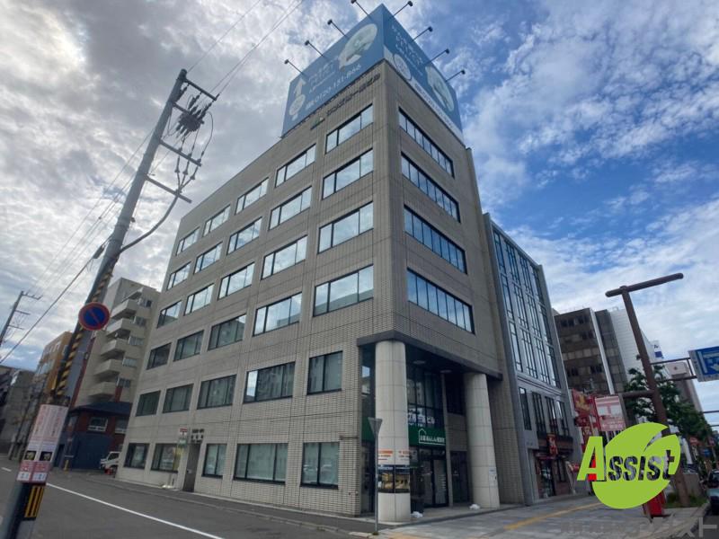 郵便局　札幌南一条中郵便局（郵便局）まで265m
