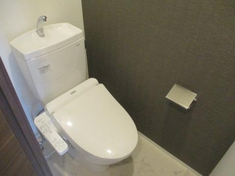 トイレ　シャワー付トイレ