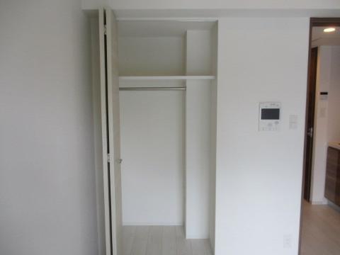 収納　クローゼット