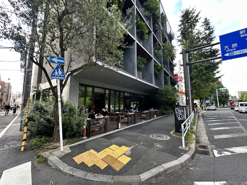コンビニ　ローソン神山店（コンビニ）まで70m