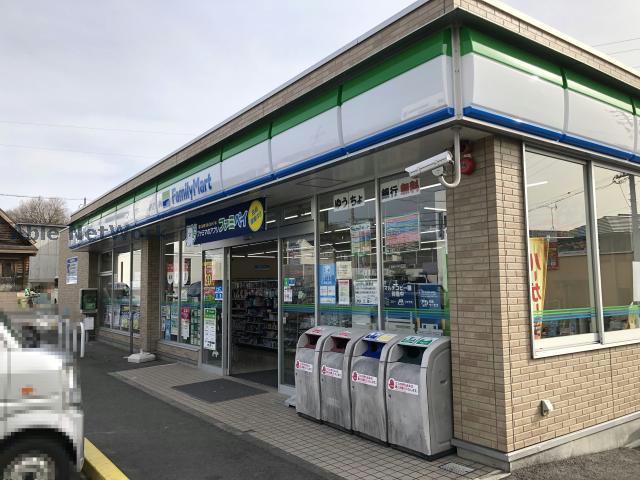 コンビニ　ファミリーマート東郷町新池店（コンビニ）まで760m