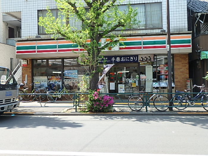 コンビニ　セブンイレブン（コンビニ）まで41m