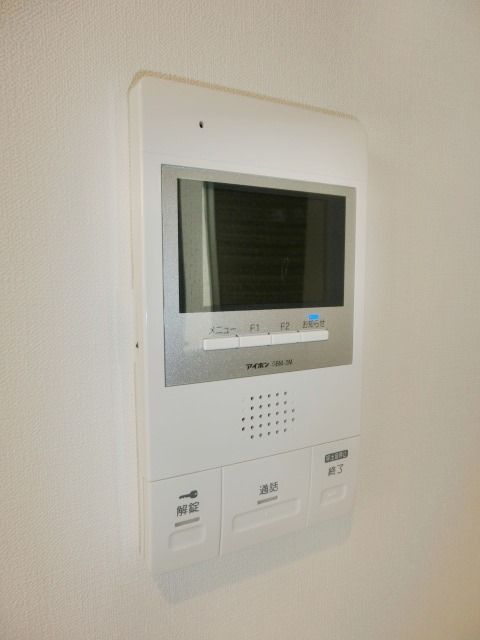 セキュリティ　訪問者の顔が分かるので安心ですね