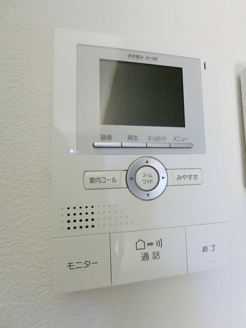 セキュリティ　★不審者をシャットアウト、安心のTVモニターホンです★