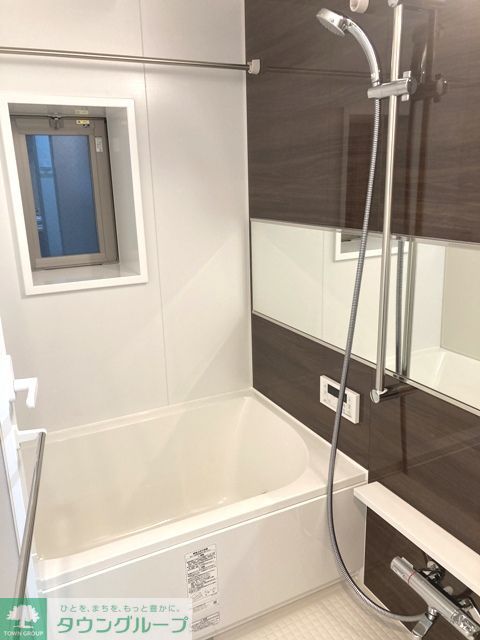 バス・シャワールーム　※写真は同タイプ住戸です。