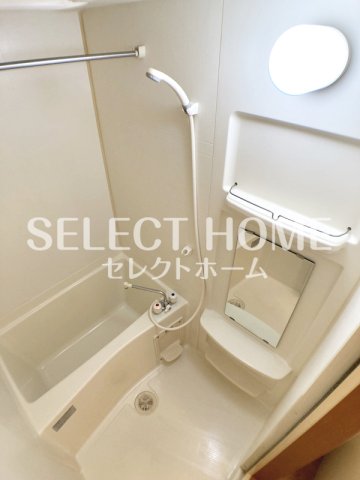 バス・シャワールーム　同型タイプ日々の暮らしに欠かせないお風呂です
