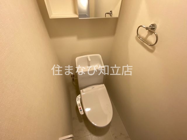 トイレ　同型写真