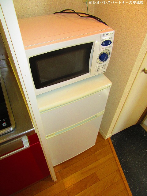 その他設備　電子レンジ、冷蔵庫