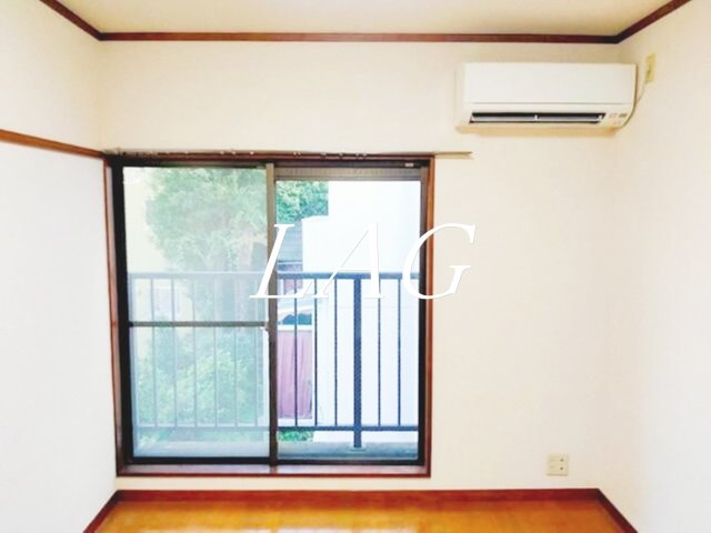 居室・リビング　洋室のお部屋です。