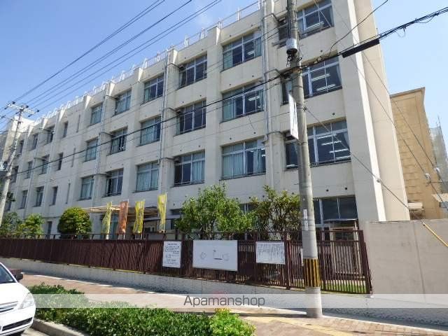 小学校　生野小学校（小学校）まで639m