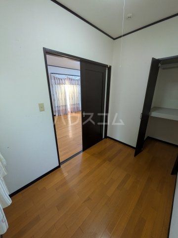 戸崎町榎ヶ坪貸家の内装写真