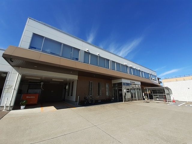 病院　渡辺内科医院（病院）まで700m