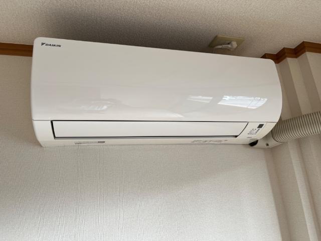 その他設備　エアコン（リビング）