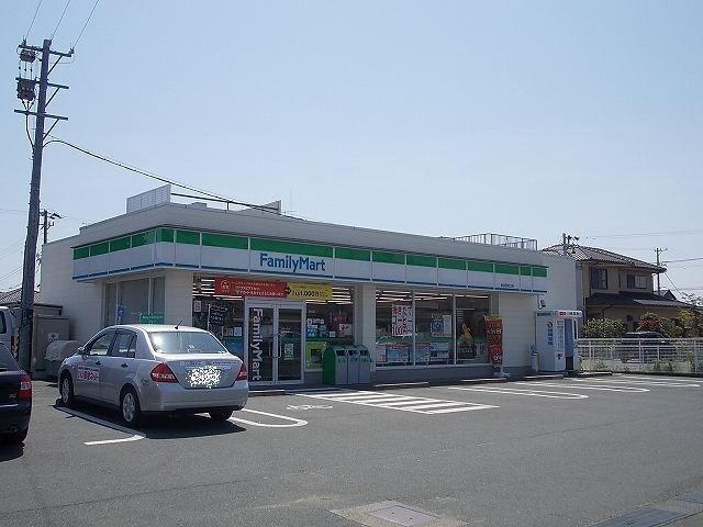 コンビニ　ファミリーマート磐田駅南口店（コンビニ）まで500m