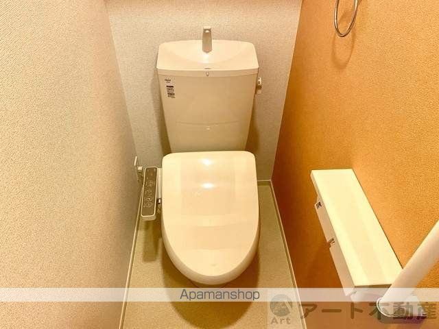 キャトルセゾン北久米 IIIのトイレ写真