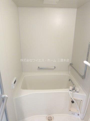 バス・シャワールーム　浴室