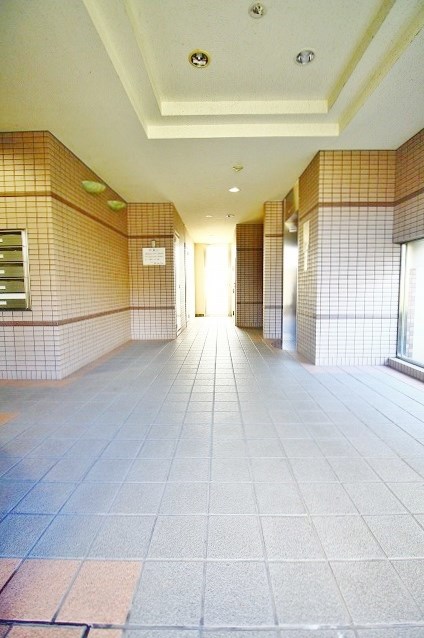 その他　エントランス