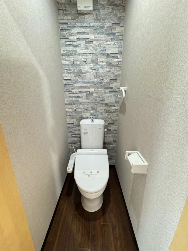 リバレイン小新西デュオ/トリオのトイレ写真