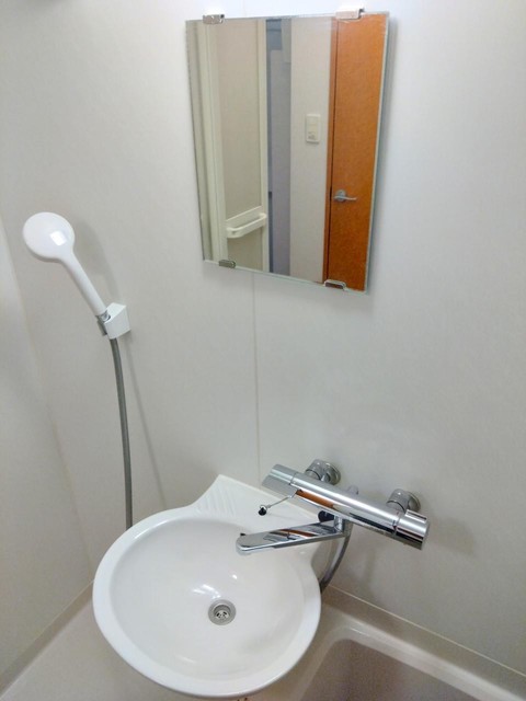 洗面設備　同仕様