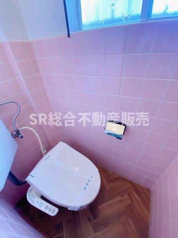 足代北1丁目貸家のトイレ写真