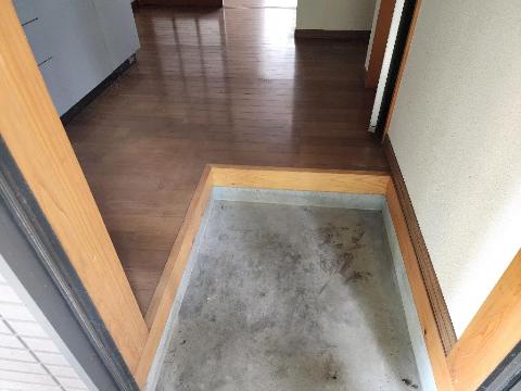 ハイツ栗崎の玄関写真