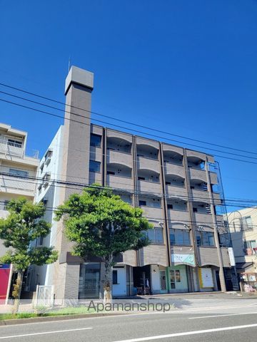 セレス九産大駅前の外観写真