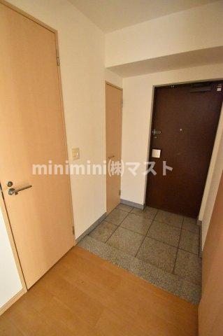 玄関　※建物内別間取参考写真
