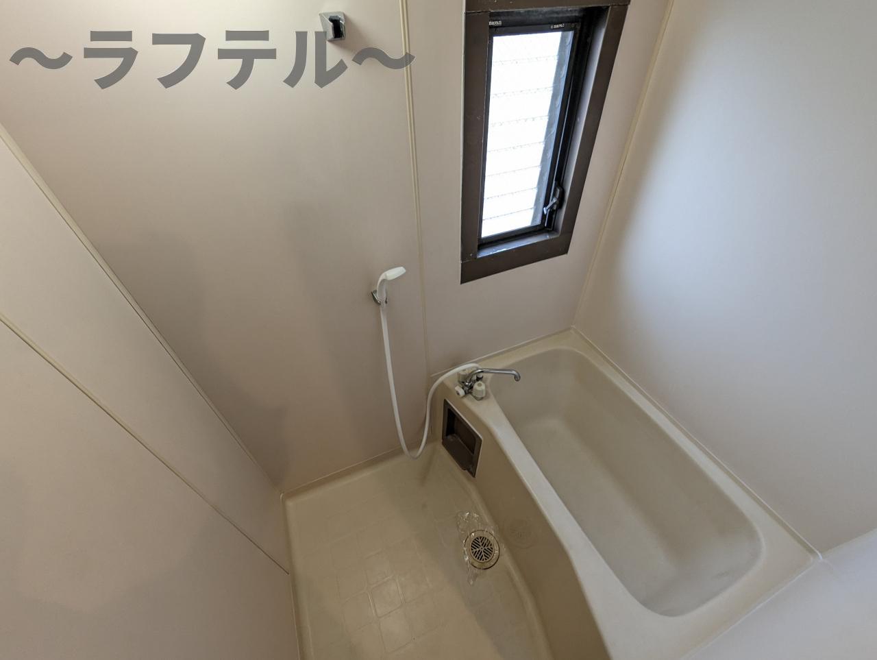 バス・シャワールーム　別部屋イメージ写真