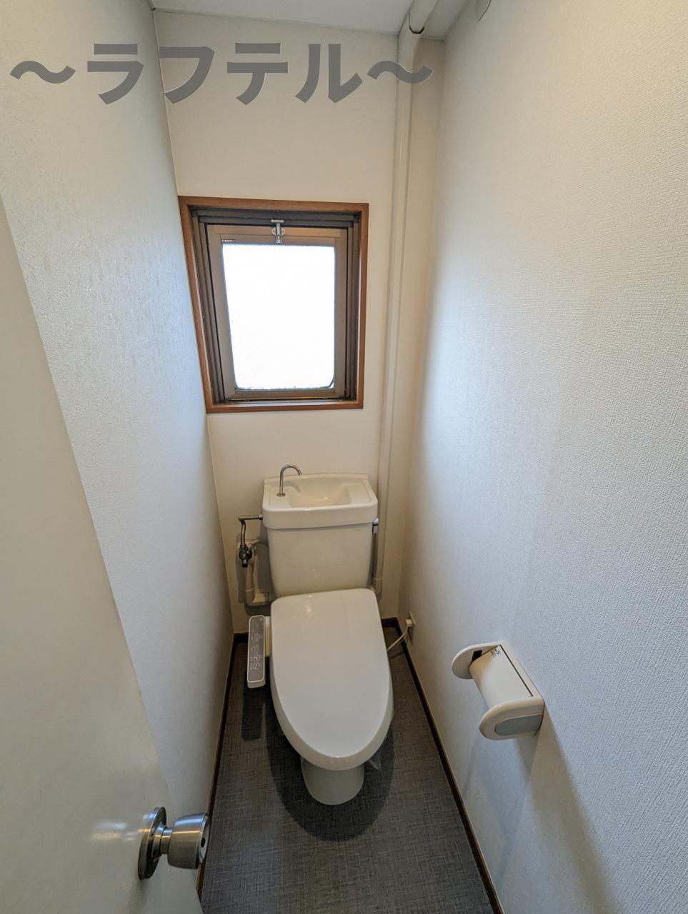 トイレ　別部屋イメージ写真