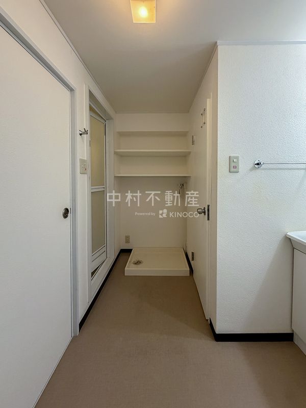 地下鉄七隈線 桜坂駅 徒歩13分 11階建 築52年の内装写真