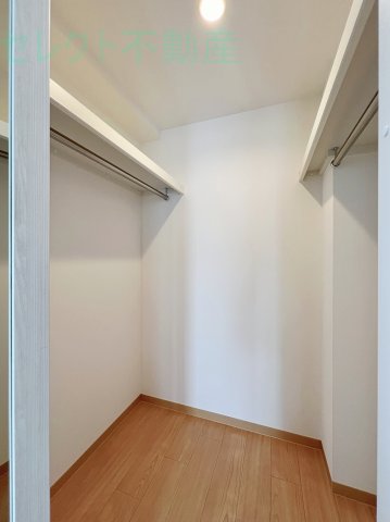 クレストタワー栄の内装写真