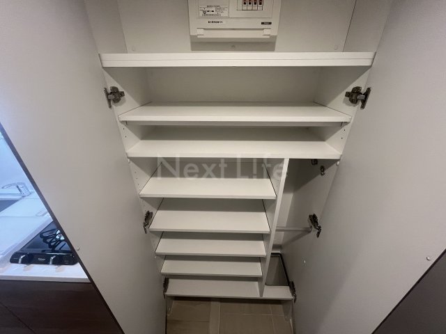 収納